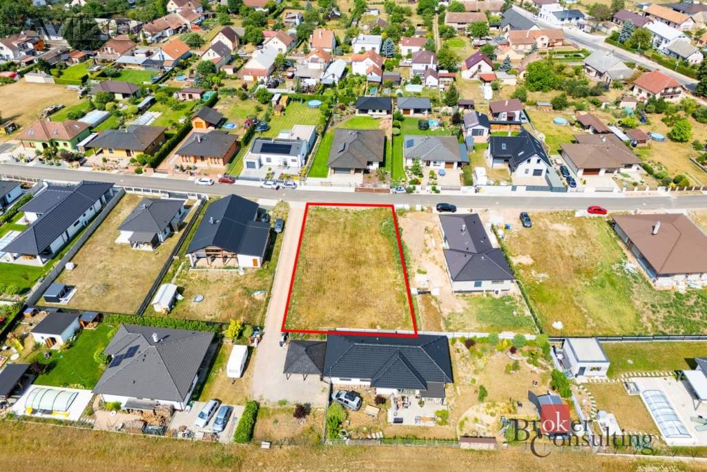 Foto inzerátu Prodej stavebního pozemku 908 m², Přelouč