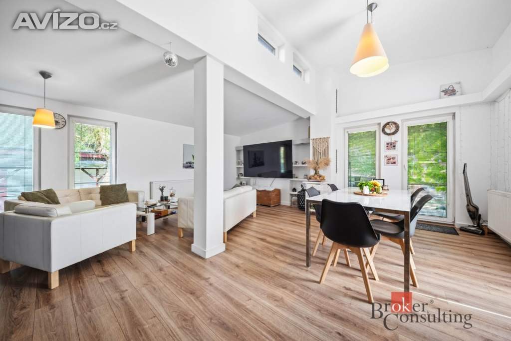Foto inzerátu Prodej rodinného domu 107 m², Výrava
