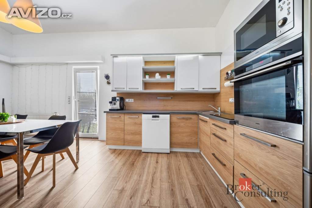 Foto inzerátu Prodej rodinného domu 107 m², Výrava