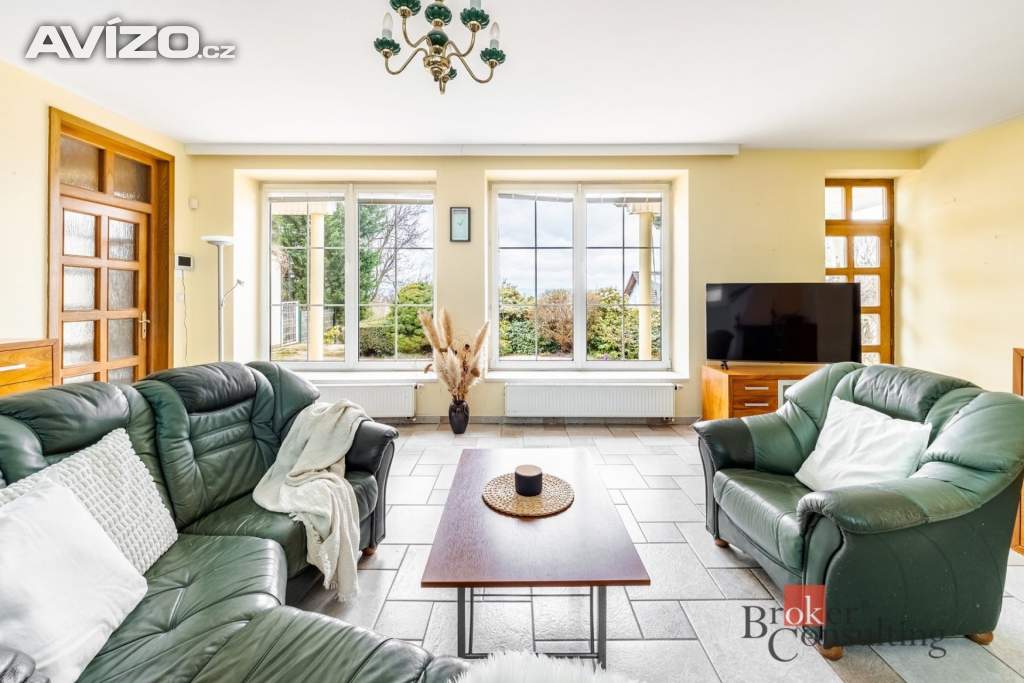 Prodej rodinného domu 230 m², Srubec