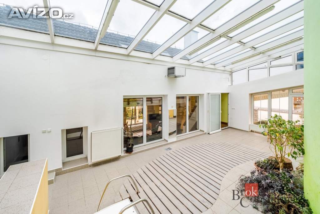 Foto inzerátu Prodej rodinného domu 230 m², Srubec