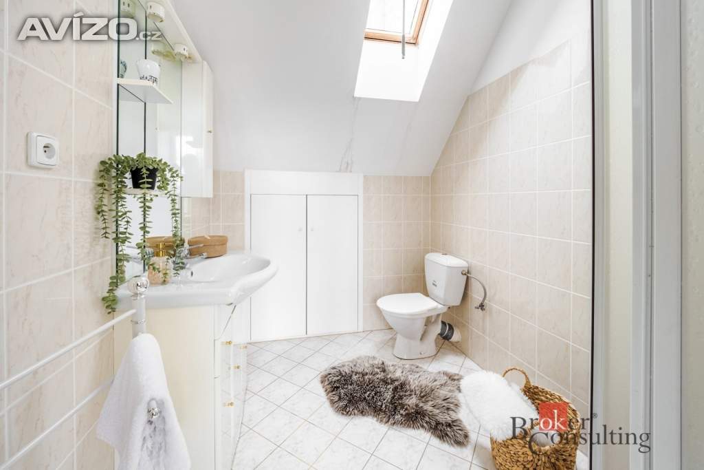 Foto inzerátu Prodej rodinného domu 230 m², Srubec