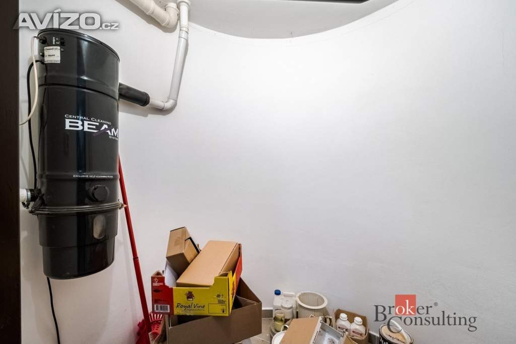 Foto inzerátu Prodej rodinného domu 230 m², Srubec