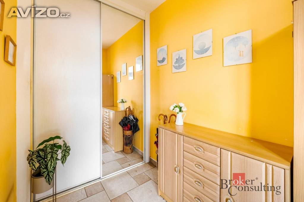 Foto inzerátu Prodej rodinného domu 230 m², Srubec