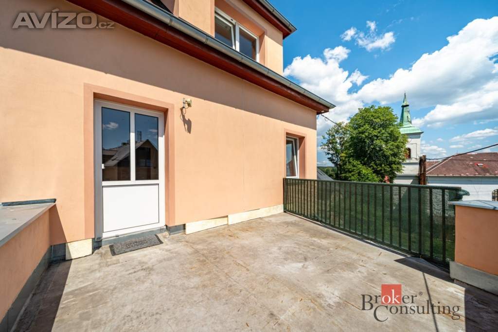 Foto inzerátu Prodej rodinného domu 185 m², Plesná