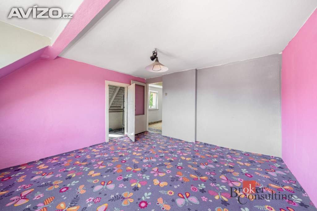 Foto inzerátu Prodej rodinného domu 185 m², Plesná