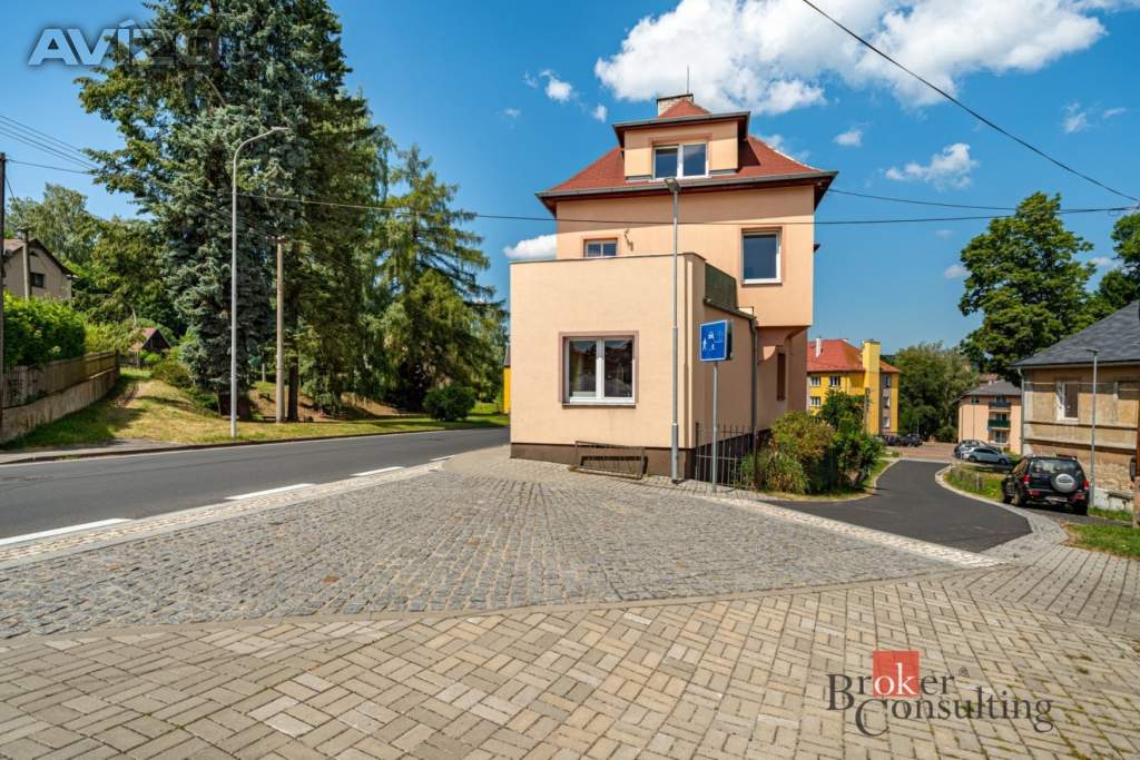 Foto inzerátu Prodej rodinného domu 185 m², Plesná