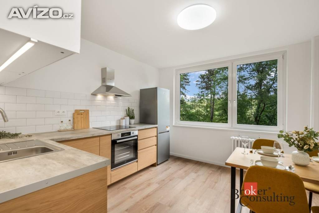 Pronájem bytu 3+1 79 m², Praha