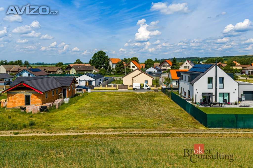 Foto inzerátu Prodej stavebního pozemku 827 m², Nedomice