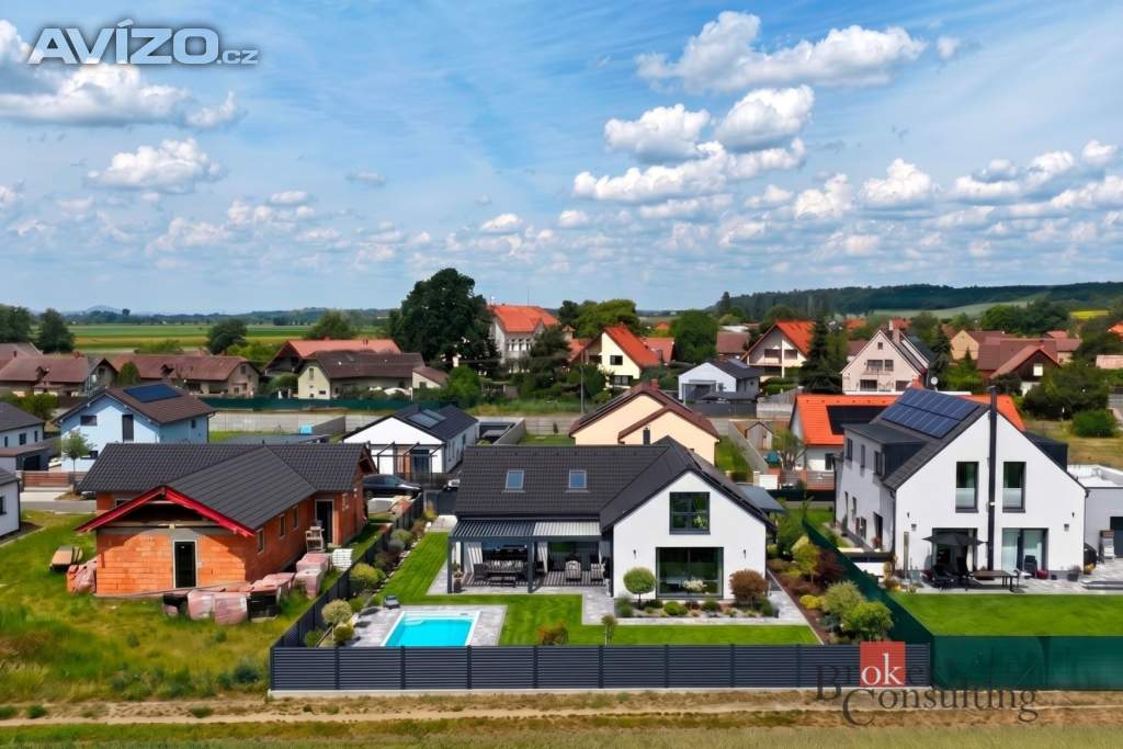 Foto inzerátu Prodej stavebního pozemku 827 m², Nedomice