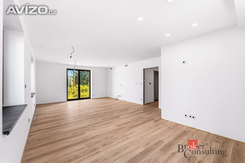 Foto inzerátu Prodej rodinného domu 146 m², Starý Plzenec