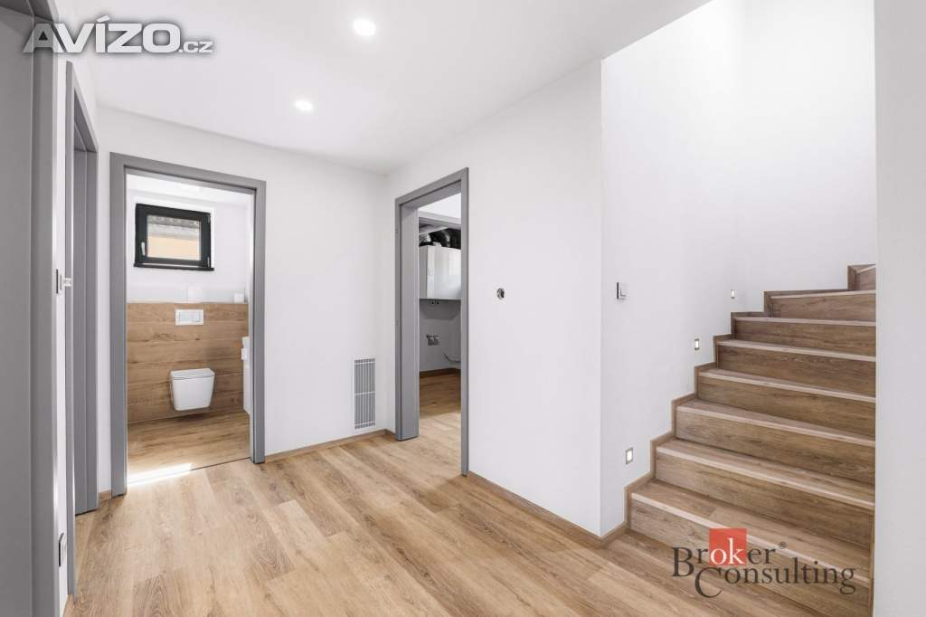 Foto inzerátu Prodej rodinného domu 146 m², Starý Plzenec