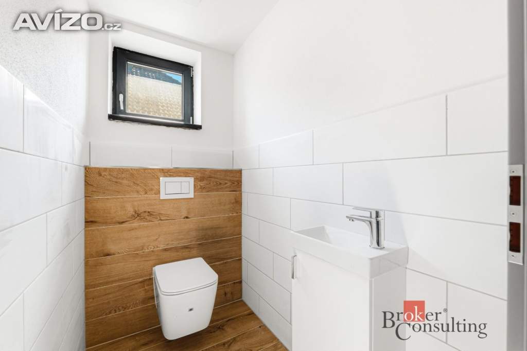 Foto inzerátu Prodej rodinného domu 146 m², Starý Plzenec
