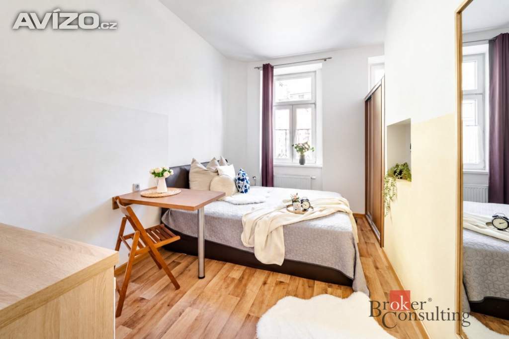 Prodej bytu 1+1 42 m², Praha