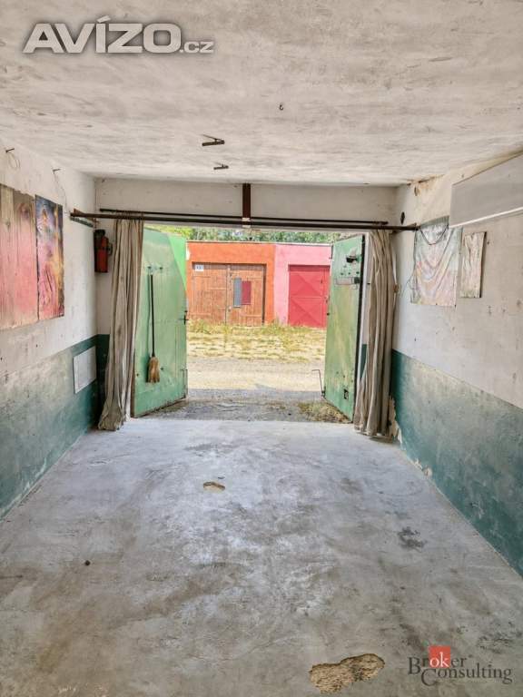 Foto inzerátu Prodej garáže 21 m², Jirkov