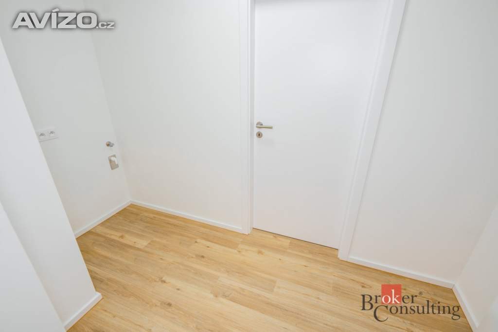 Foto inzerátu Pronájem bytu 3+kk 77 m², Praha