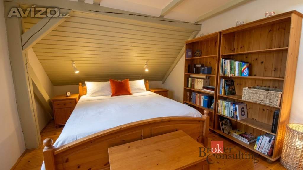Foto inzerátu Prodej rodinného domu 242 m², Horní Stropnice