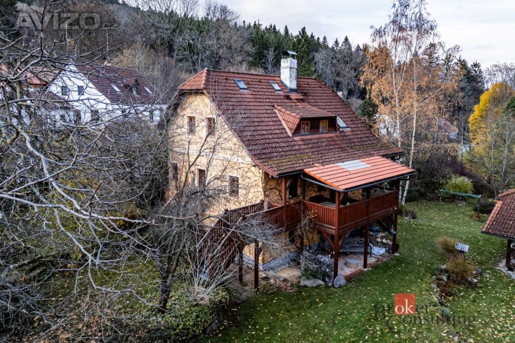 Foto inzerátu Prodej rodinného domu 242 m², Horní Stropnice