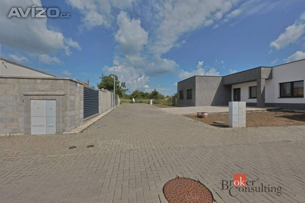 Foto inzerátu Prodej stavebního pozemku 2 015 m², Hodonín