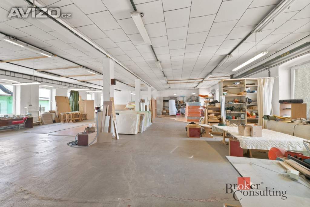 Foto inzerátu Prodej činžovního domu 1 100 m², Krnov