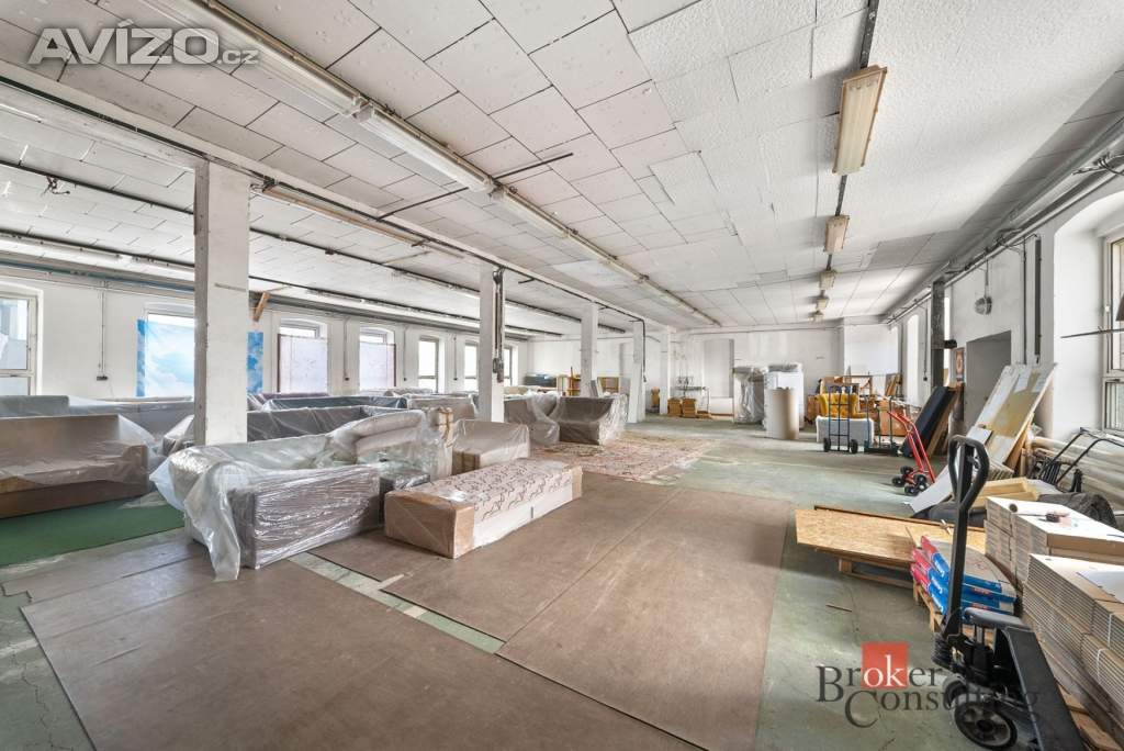 Foto inzerátu Prodej činžovního domu 1 100 m², Krnov