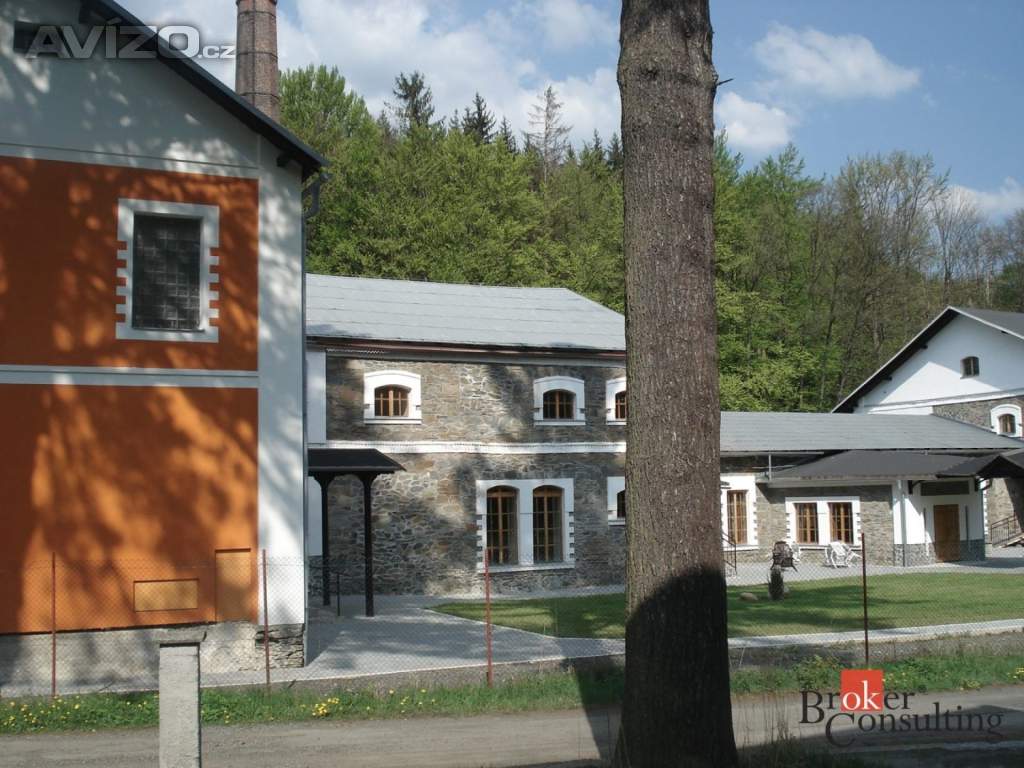 Foto inzerátu Prodej nemovitosti pro ubytování 2 115 m², Široká Niva