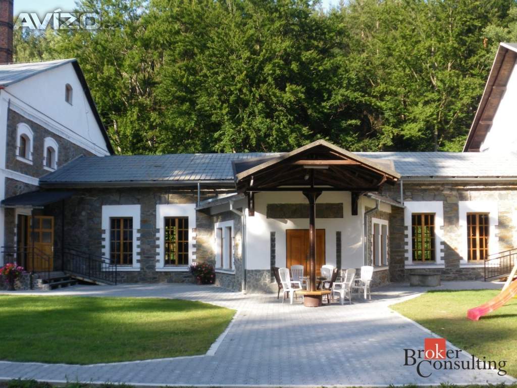 Foto inzerátu Prodej nemovitosti pro ubytování 2 115 m², Široká Niva