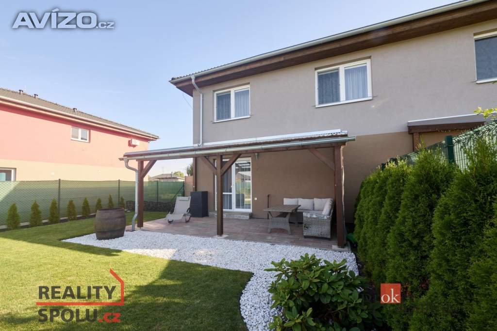 Pronájem rodinného domu 71 m², Chotětov