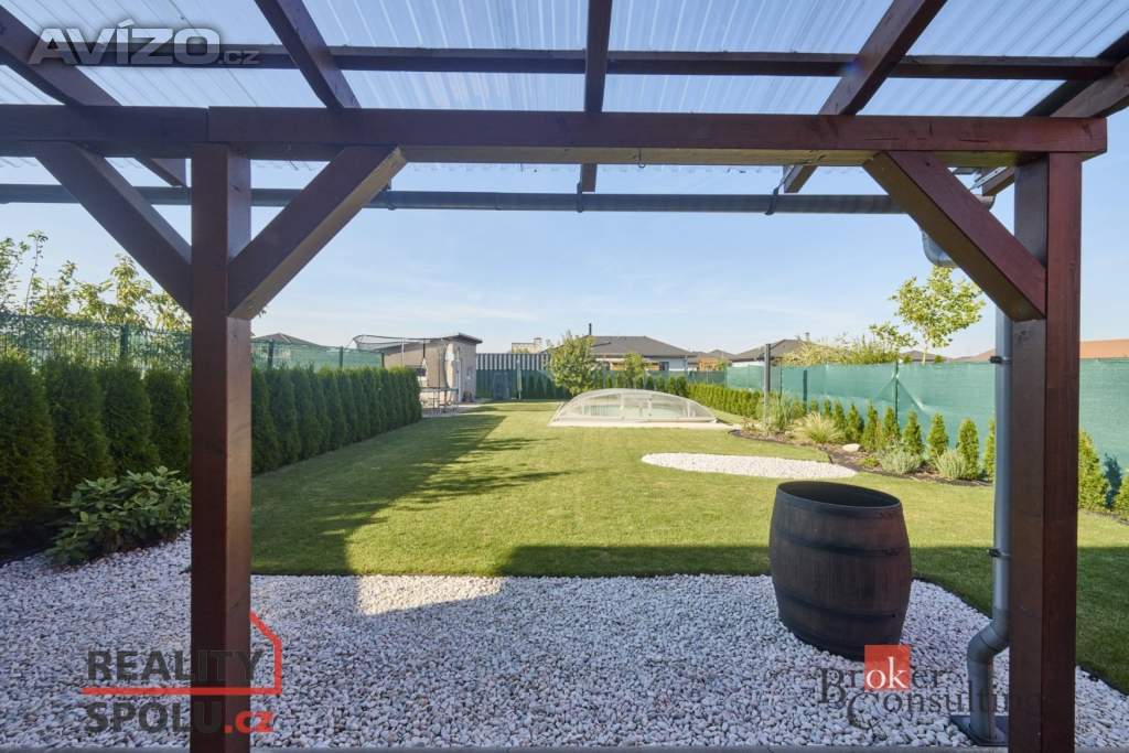 Foto inzerátu Pronájem rodinného domu 71 m², Chotětov