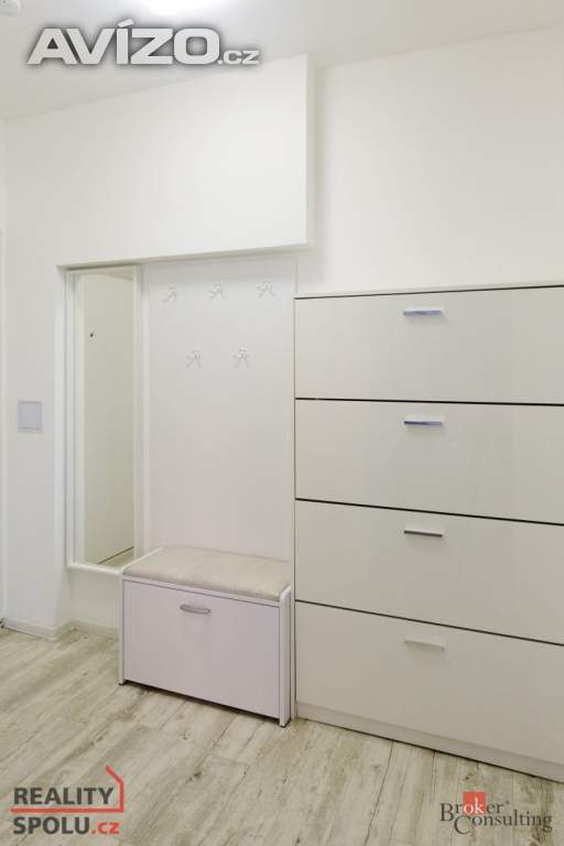 Foto inzerátu Pronájem rodinného domu 71 m², Chotětov