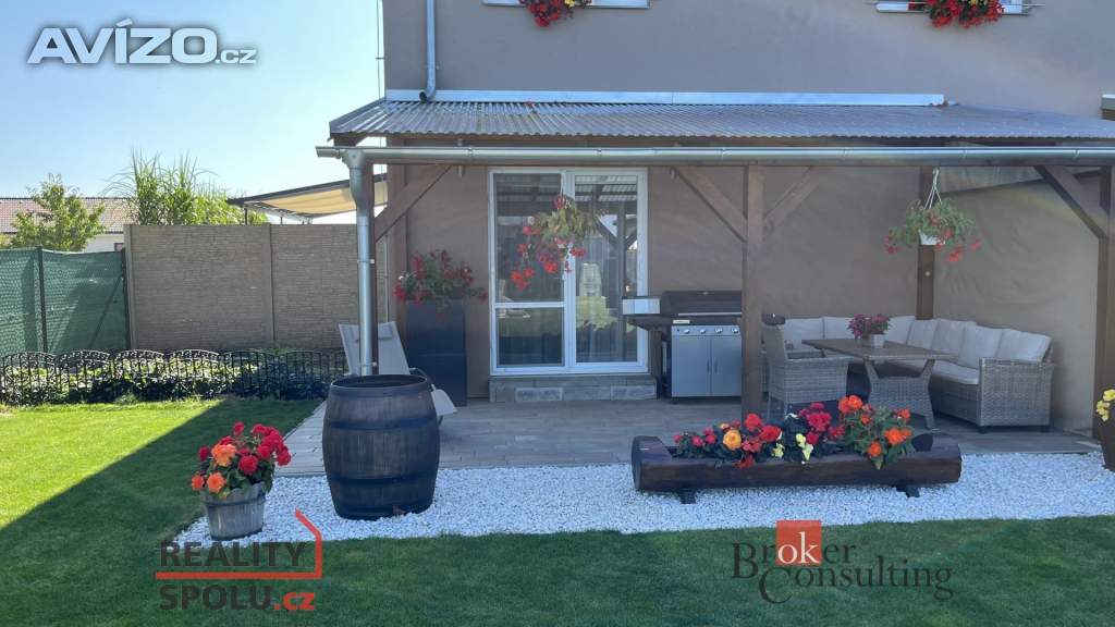 Foto inzerátu Pronájem rodinného domu 71 m², Chotětov