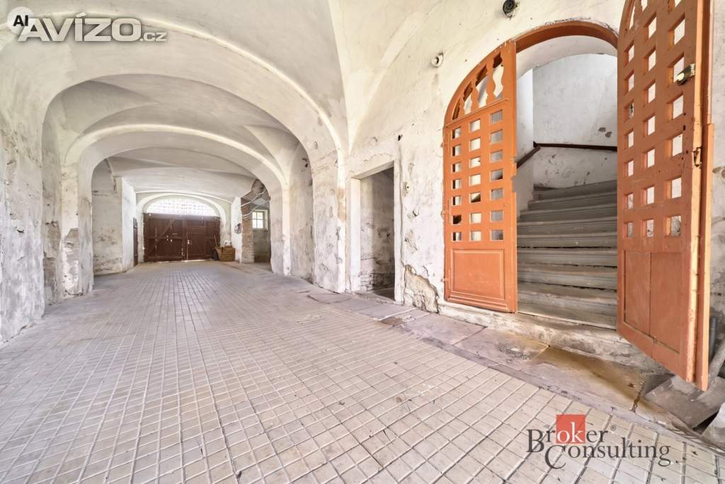Foto inzerátu Prodej památky 430 m², Jesenice