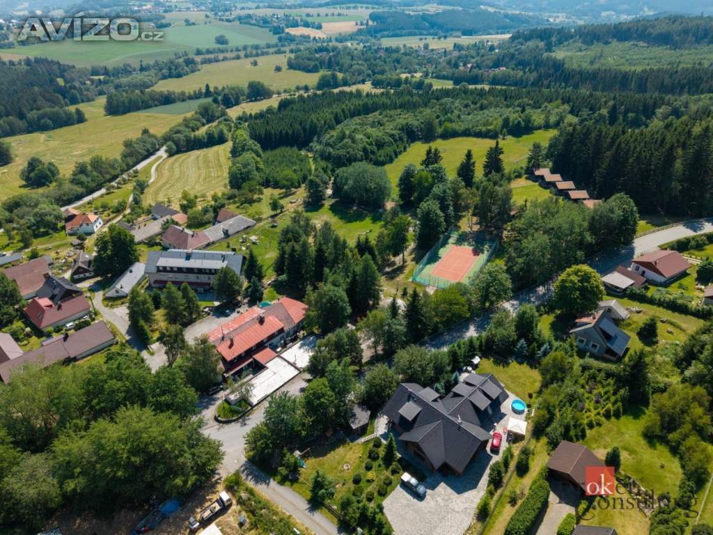 Prodej komerční nemovitosti 1 664 m², Vacov