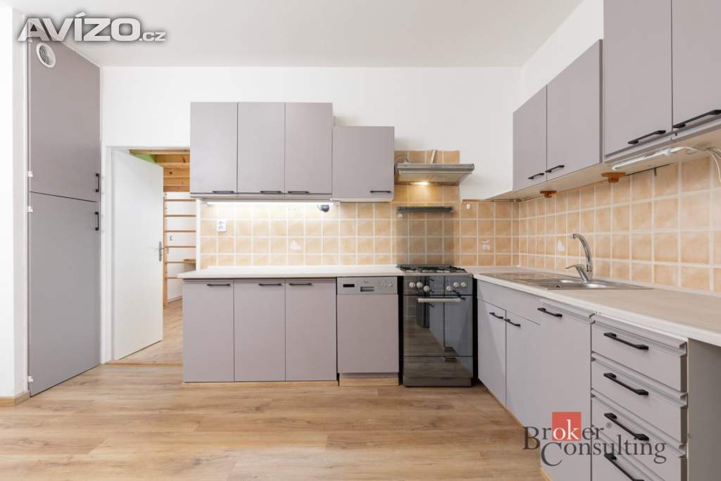Pronájem bytu 2+1 73 m², Opava
