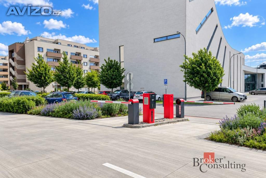Foto inzerátu Prodej garážového stání 13 m², Brno