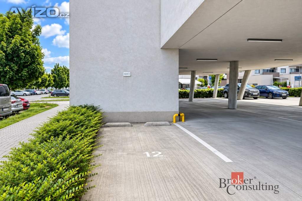 Foto inzerátu Prodej garážového stání 13 m², Brno