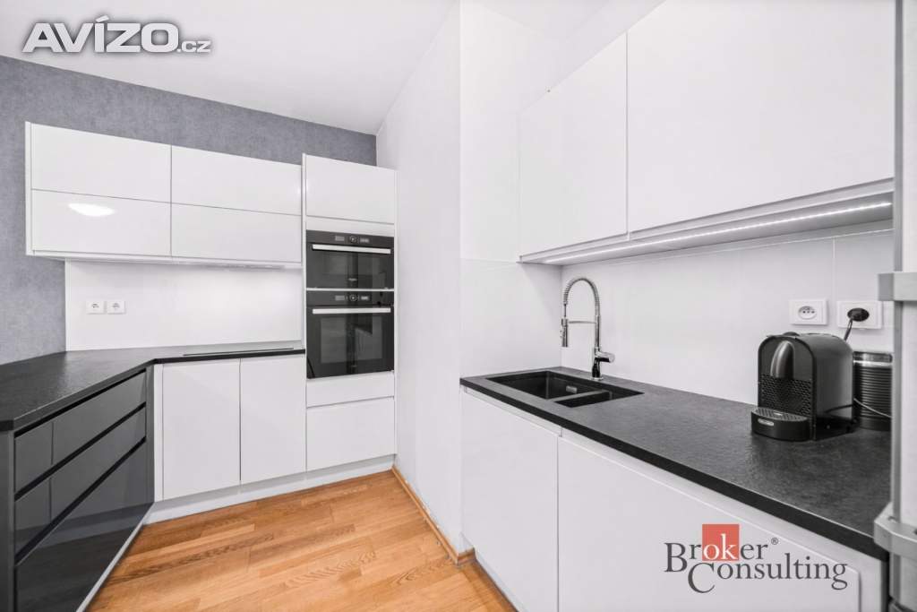 Foto inzerátu Pronájem bytu 3+kk 78 m², Praha