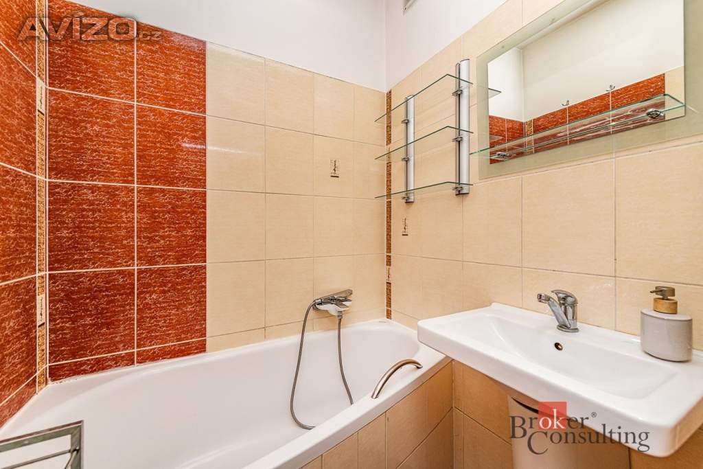 Foto inzerátu Prodej bytu 2+1 49 m², Praha