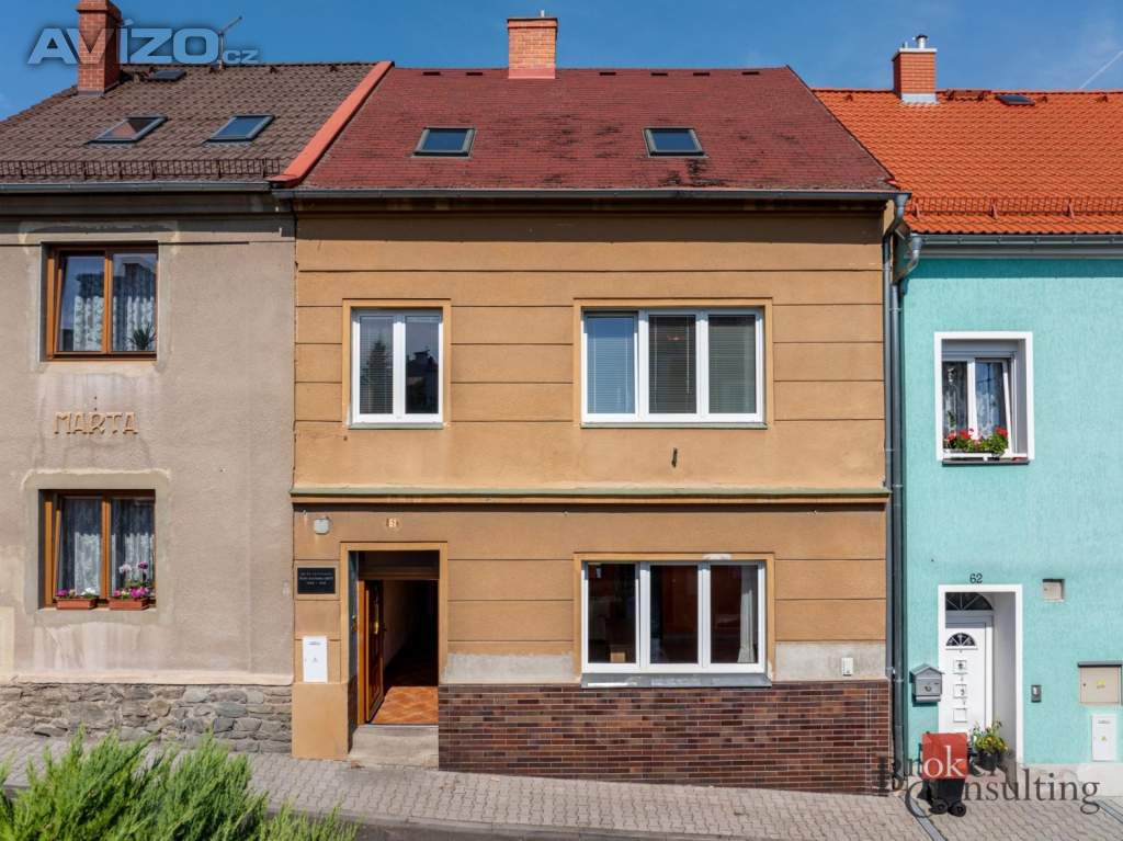 Prodej rodinného domu 226 m², Bystřany