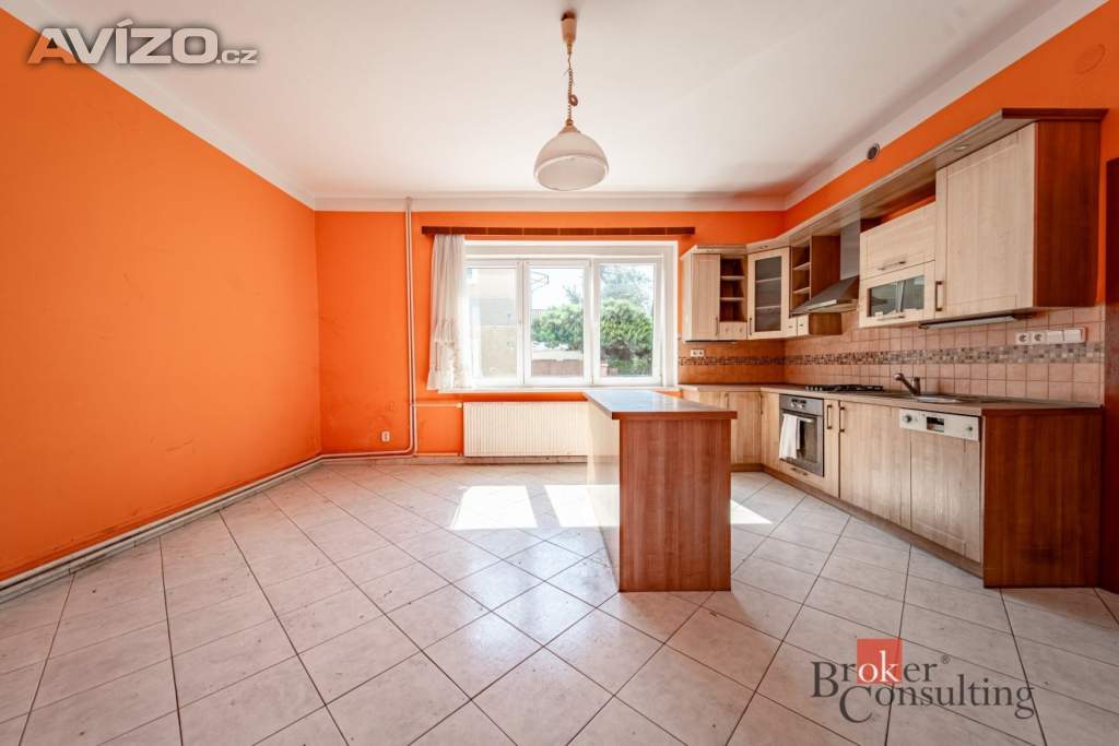 Foto inzerátu Prodej rodinného domu 226 m², Bystřany