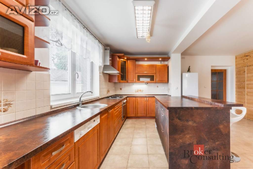 Foto inzerátu Prodej rodinného domu 240 m², Žehušice