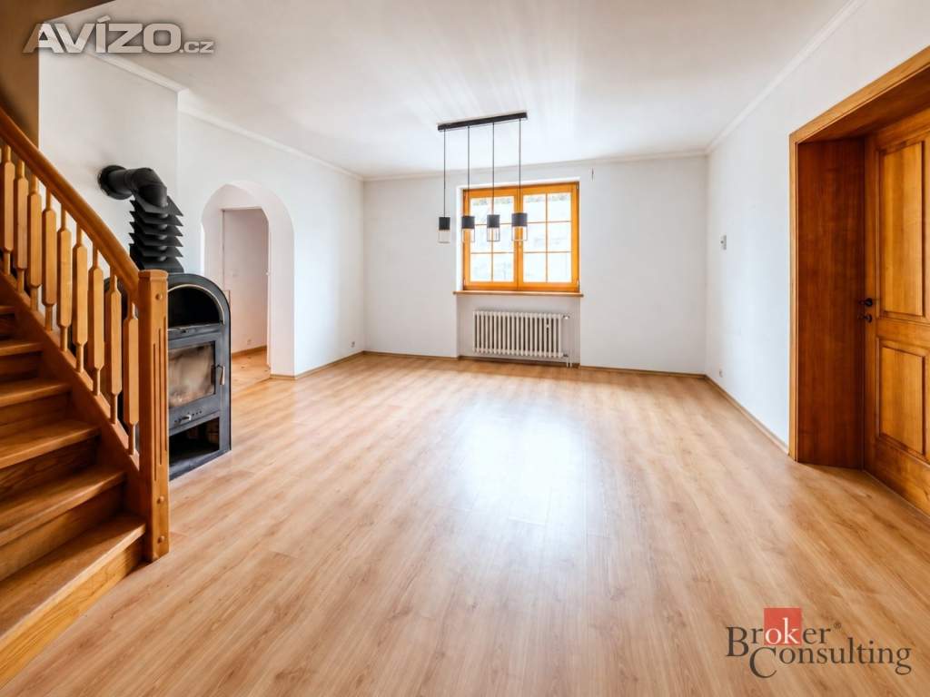 Foto inzerátu Prodej rodinného domu 250 m², Cehnice