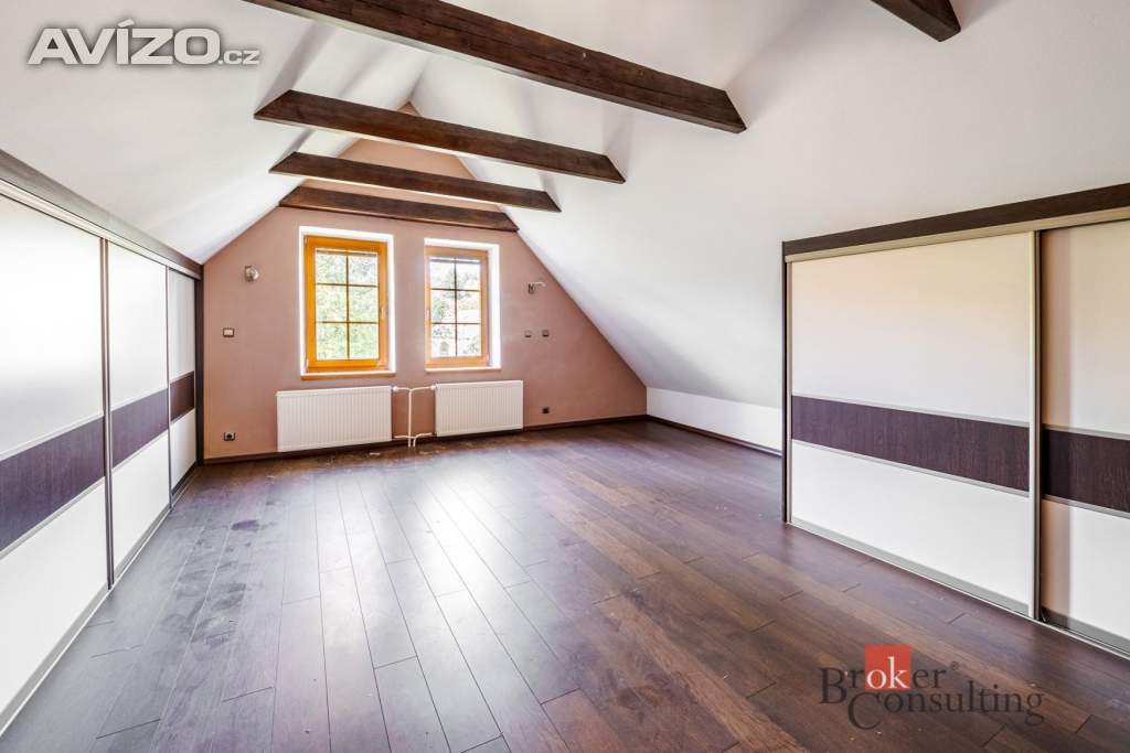 Foto inzerátu Prodej rodinného domu 250 m², Cehnice