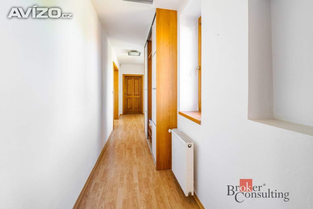 Foto inzerátu Prodej rodinného domu 250 m², Cehnice