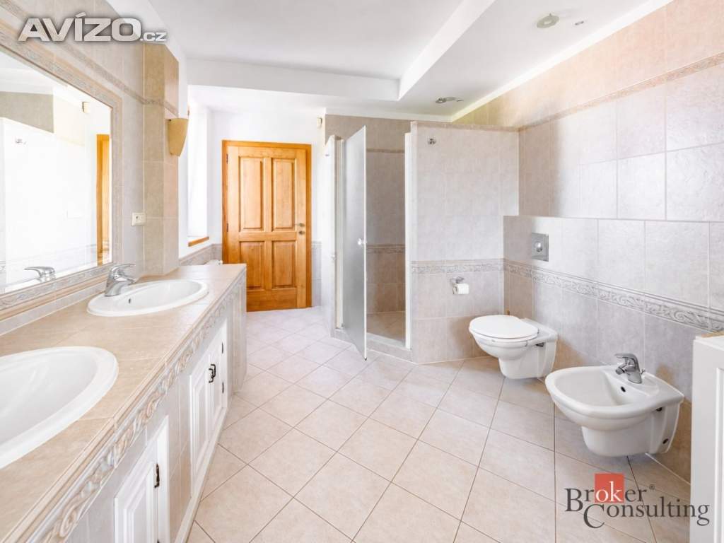 Foto inzerátu Prodej rodinného domu 250 m², Cehnice
