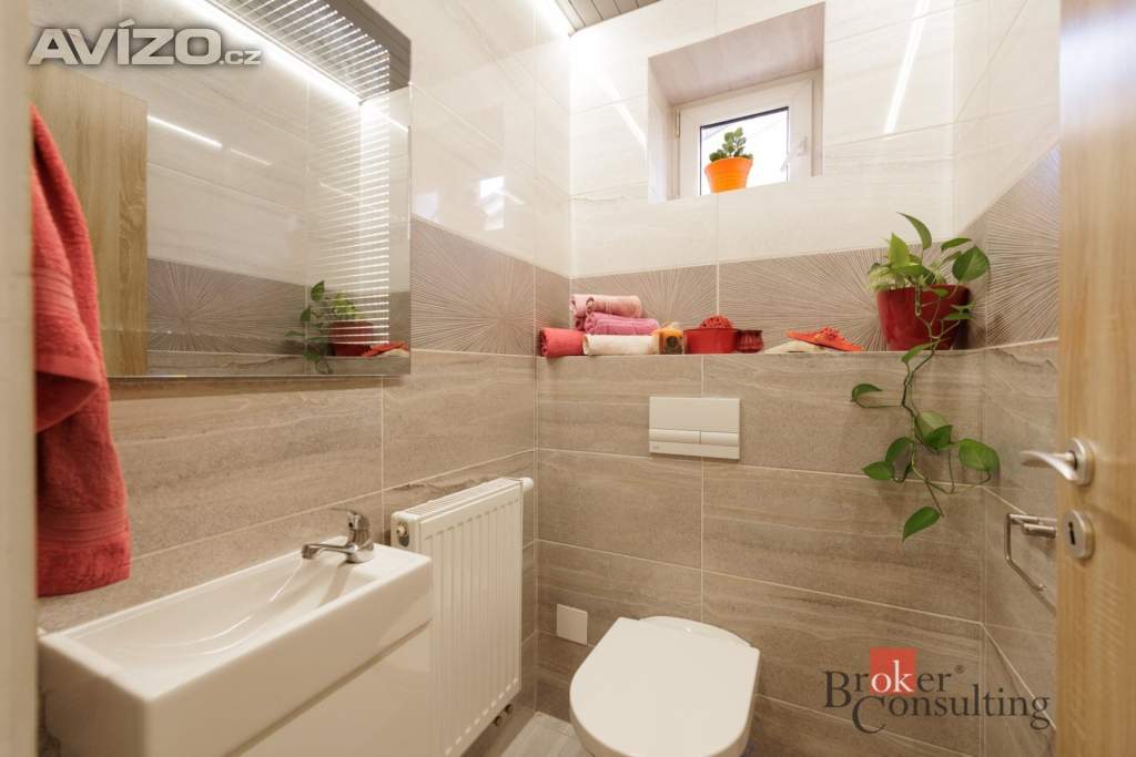 Foto inzerátu Prodej rodinného domu 286 m², Žatec