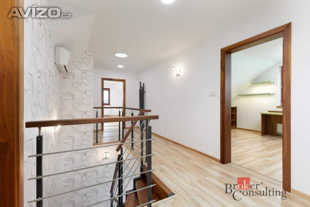 Foto inzerátu Prodej rodinného domu 295 m², Dětmarovice