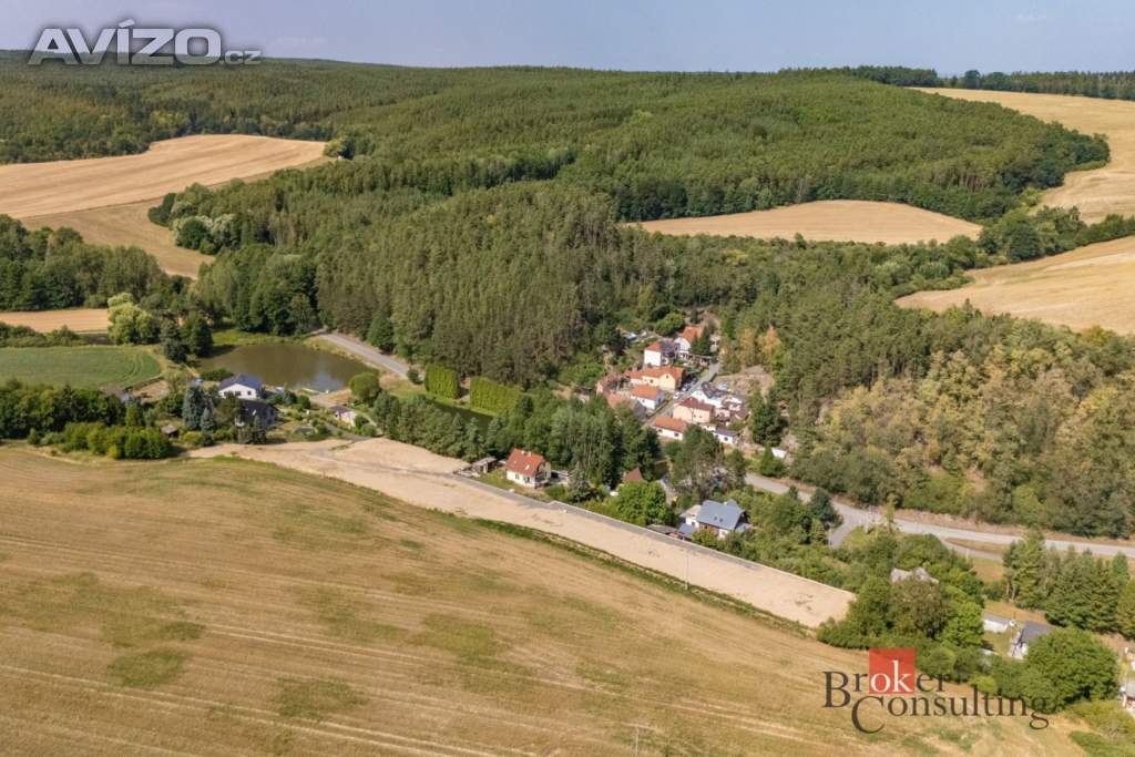 Foto inzerátu Prodej stavebního pozemku 801 m², Hromnice