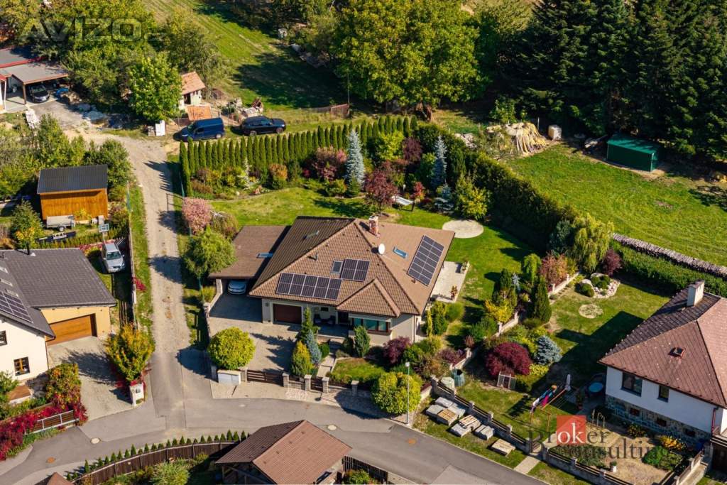 Foto inzerátu Prodej rodinného domu 195 m², Kamenice