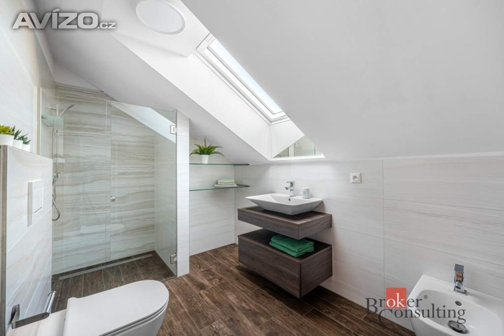 Foto inzerátu Prodej rodinného domu 195 m², Kamenice